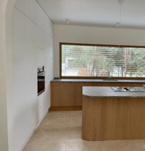 Blaty granitu strzegomskiego