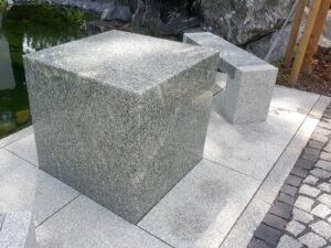 Ławki granitowe