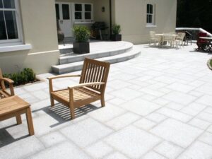 Płyty granitowe tarasowe